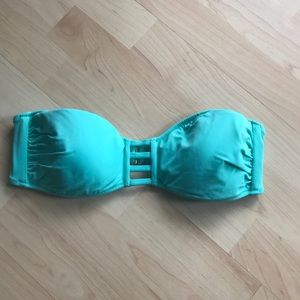 Victoria’s Secret Bikini swim suit top.